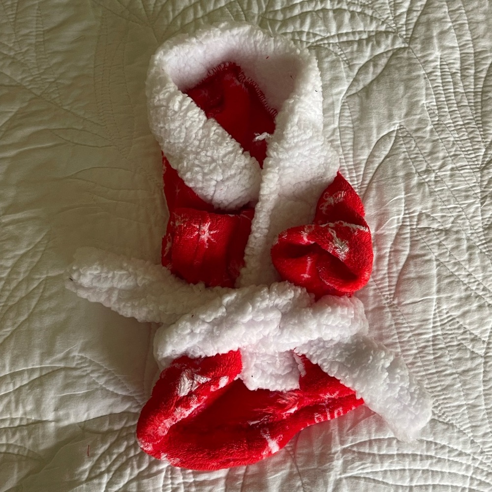 XS Winter Holiday Dog Clothes Bundle - Picture 8 of 9